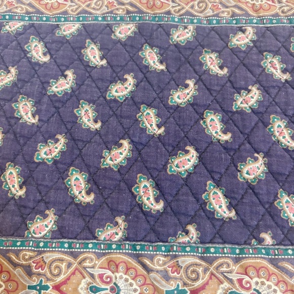 Vera Bradley Blue Paisley Placemat 1 Only Quilted Dining Room Table Setting - Picture 3 of 10